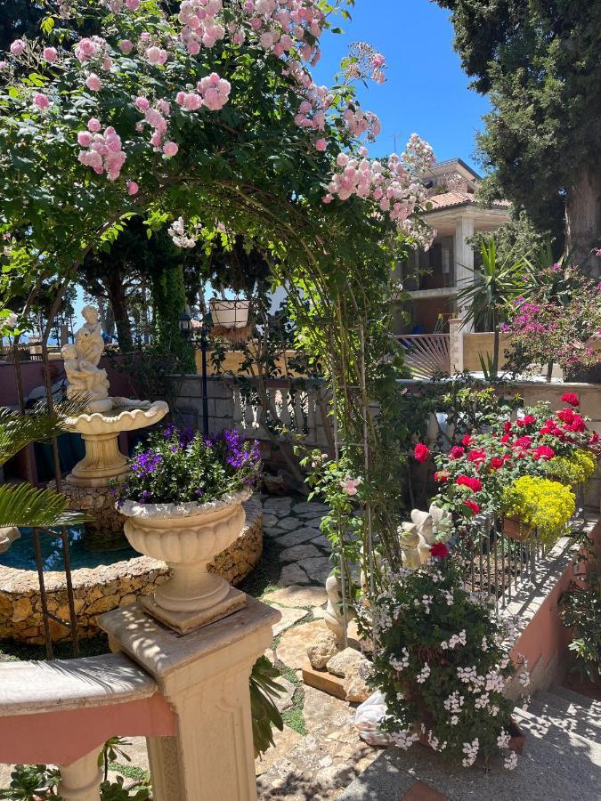 B&B Villa Regina سانتا دومينيكا المظهر الخارجي الصورة
