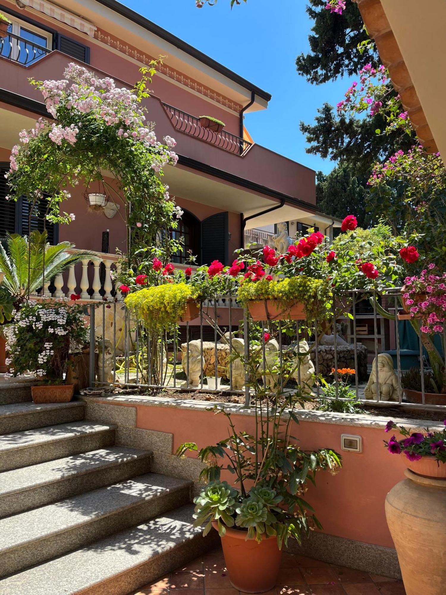 B&B Villa Regina سانتا دومينيكا المظهر الخارجي الصورة