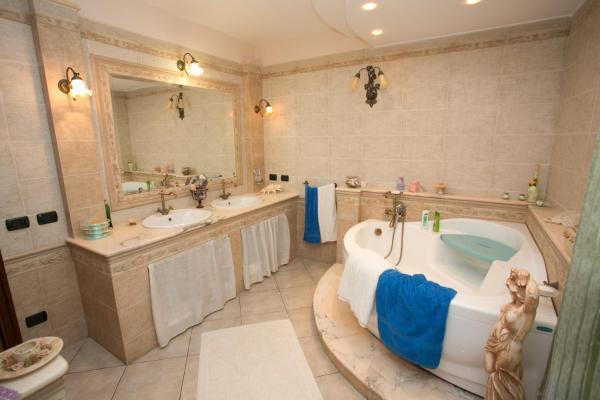 B&B Villa Regina سانتا دومينيكا المظهر الخارجي الصورة